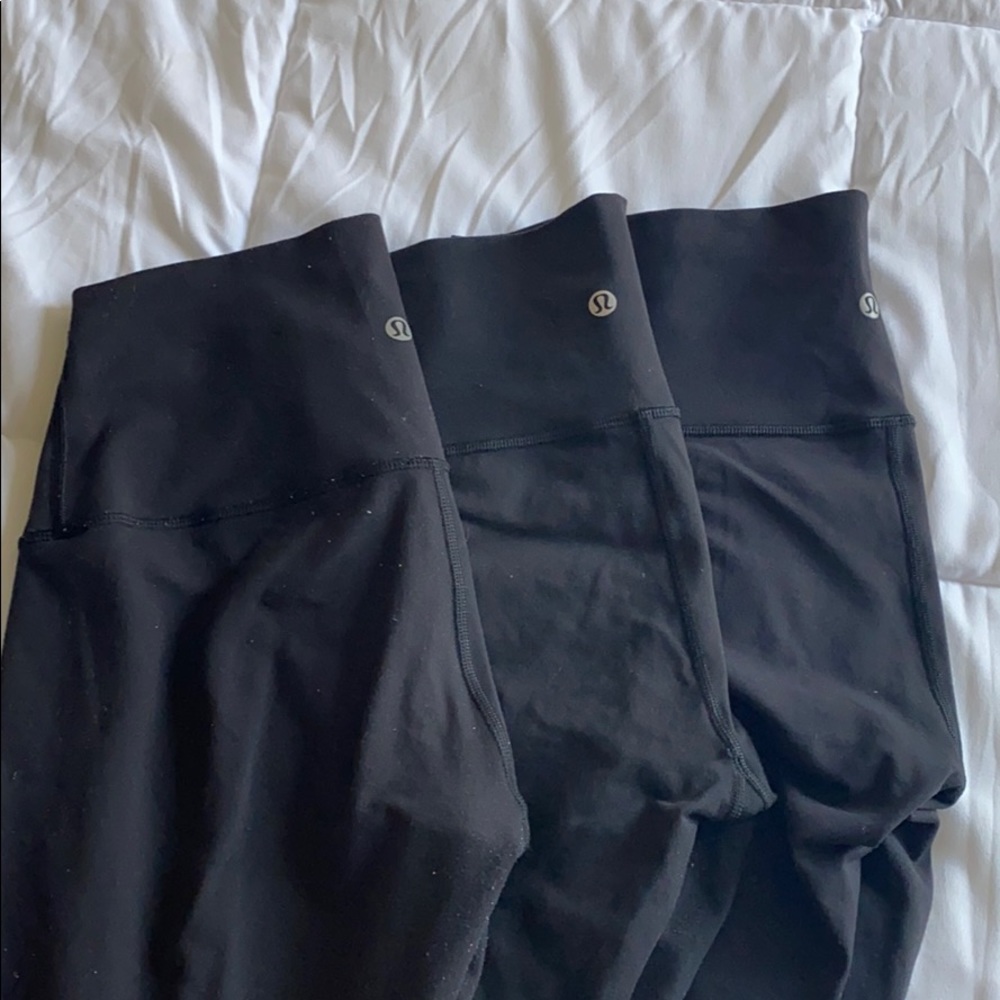3 Lululemon Bundle Wunder Under Size 6 Crops - image 1